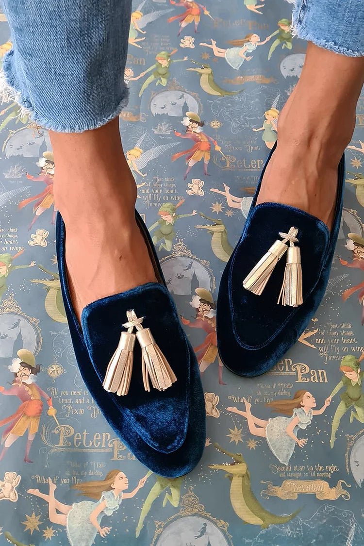 MIDNIGHT ELEGANCE LOAFER WITH CHAMPAGNE TASSELS - Rossis Family Boutique Miami