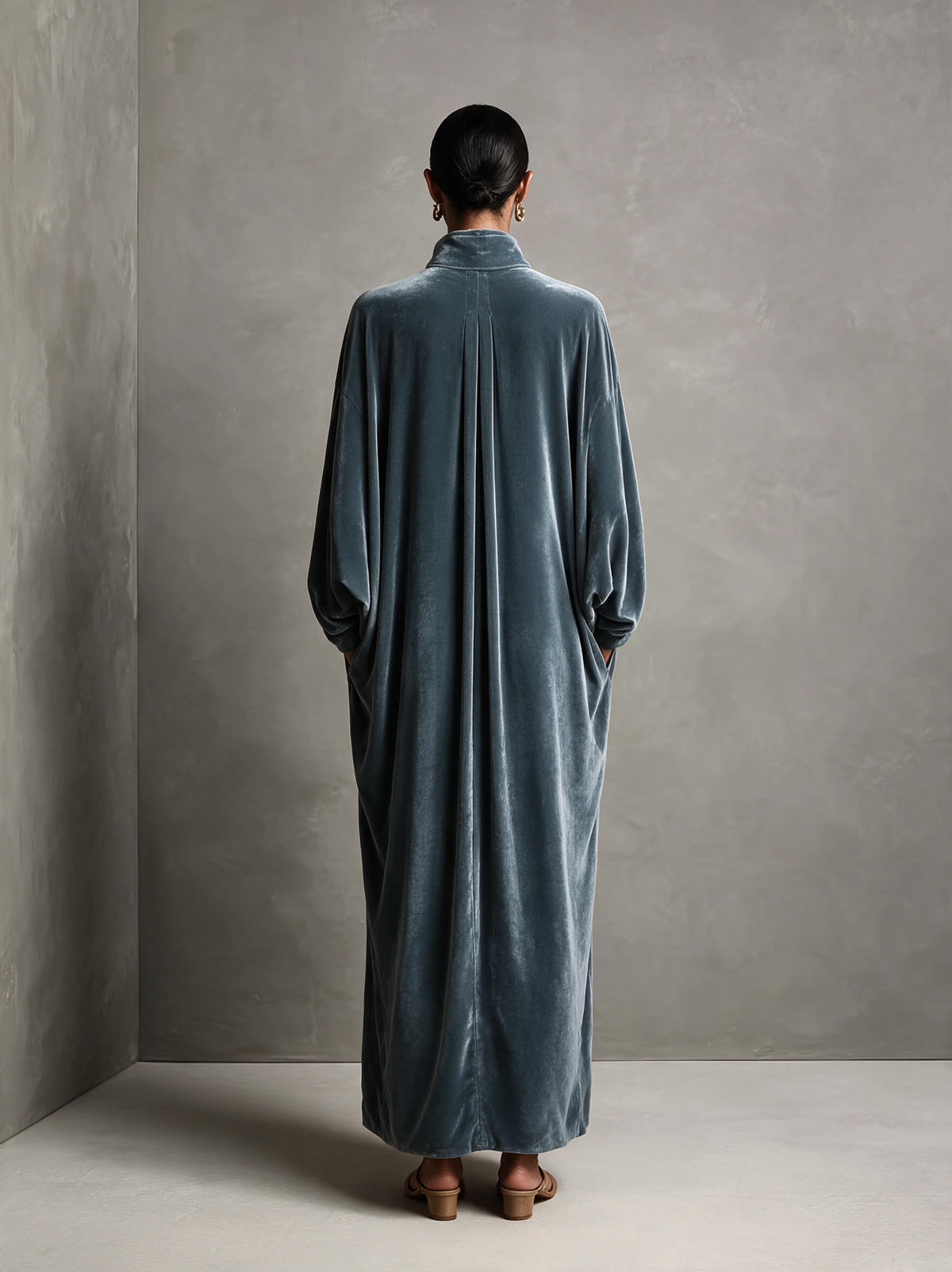 Women's Dusty Blue Stand‑Collared Twist‑Knot Oversized Velvet Maxi Dress MDZ0335I5R