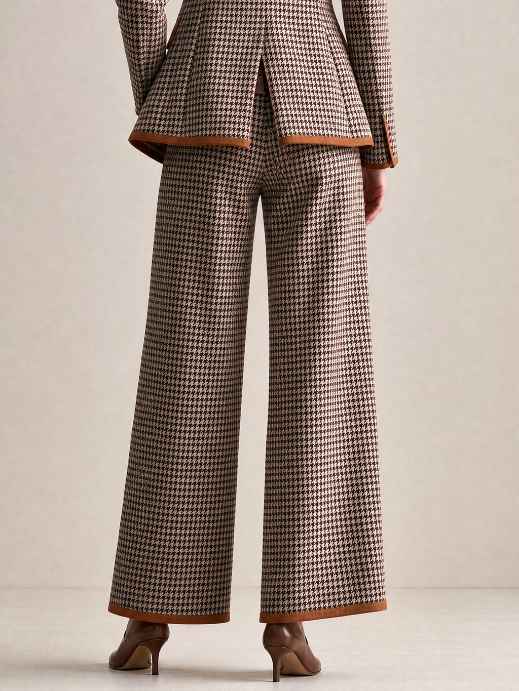 Elegant Brown Houndstooth Contrast-Trim Wide-Leg Trousers