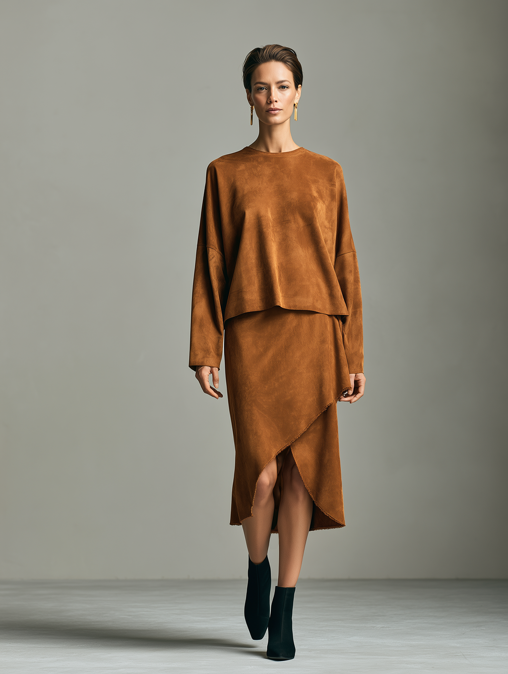 Women's Raw Edge Asymmetric Hem Brown Set