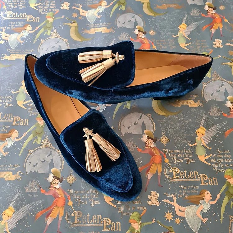 MIDNIGHT ELEGANCE LOAFER WITH CHAMPAGNE TASSELS - Rossis Family Boutique Miami