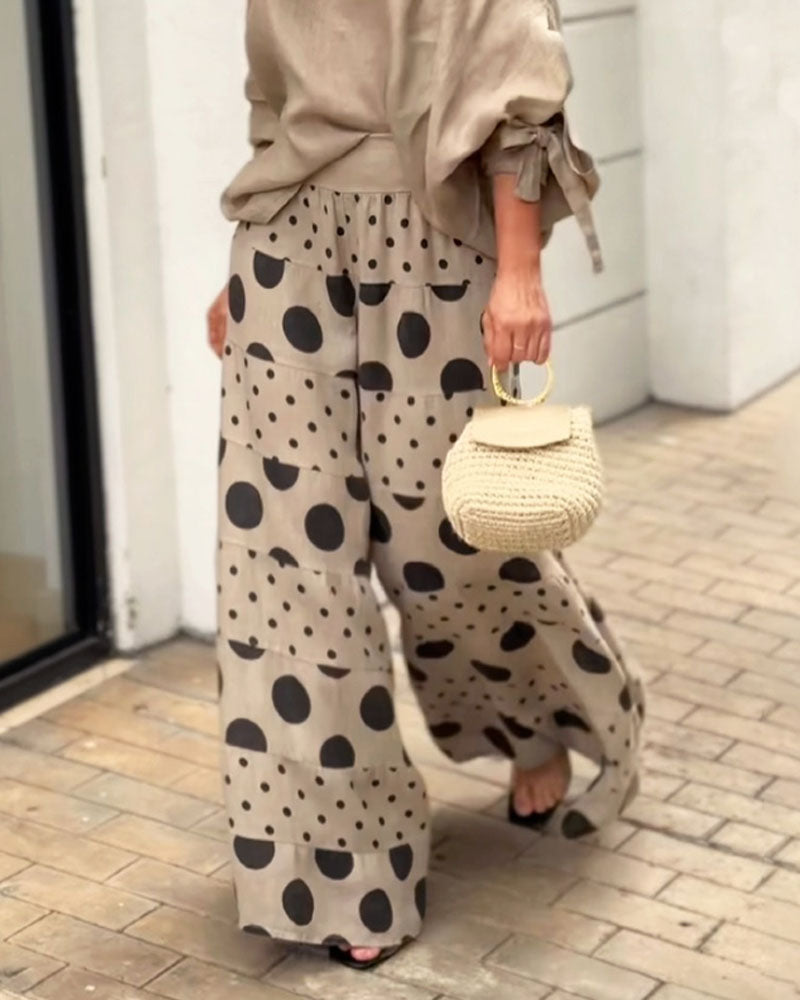 Casual Two-Piece Set with Off-the-Shoulder Top and Printed Pants