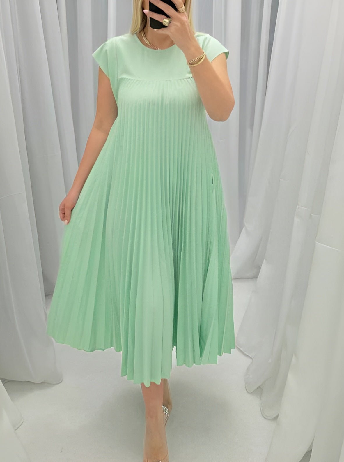 SIMONE | LIGHT AND REFINED PLEATED DRESS - Rossis Family Boutique Miami
