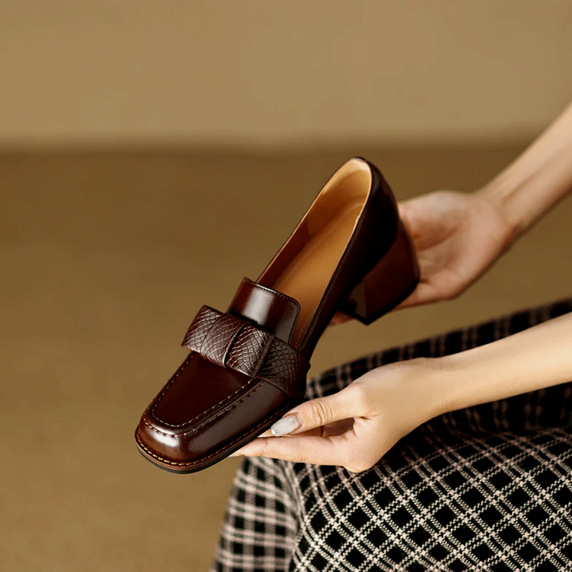 Contessa | Knot Loafers