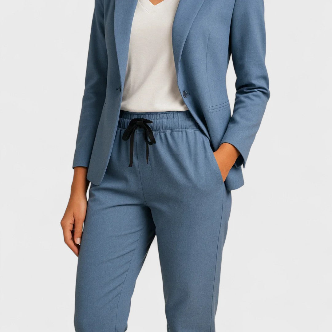 Anastazia – Elegant Jacket and Pants Set