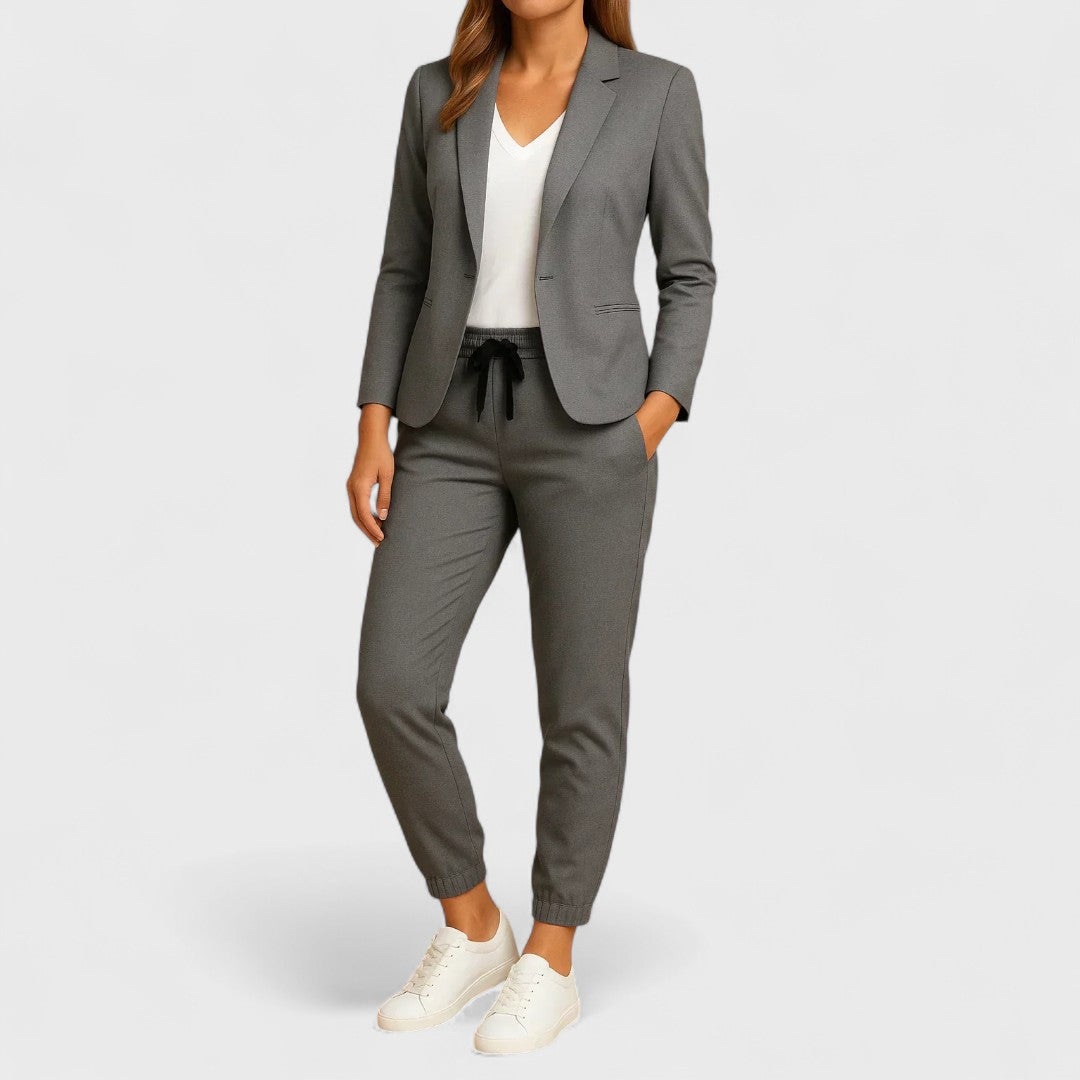 Anastazia – Elegant Jacket and Pants Set