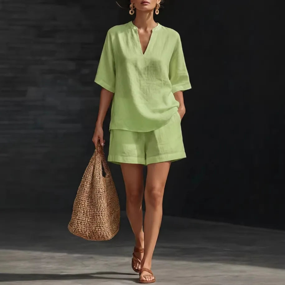 Liorna | Blusa a maniche lunghe con coulisse e pantaloni corti a balze