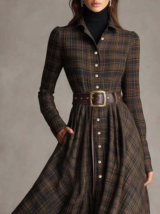 Long shirt dress with lapels and single-breasted brown and black check