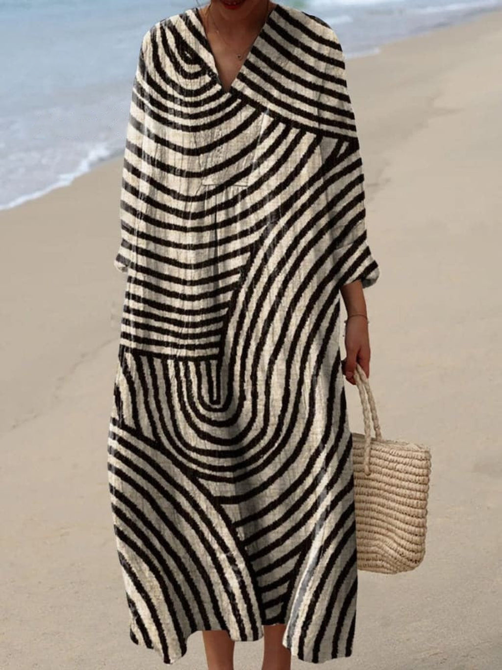Jinte - Graphic Dress