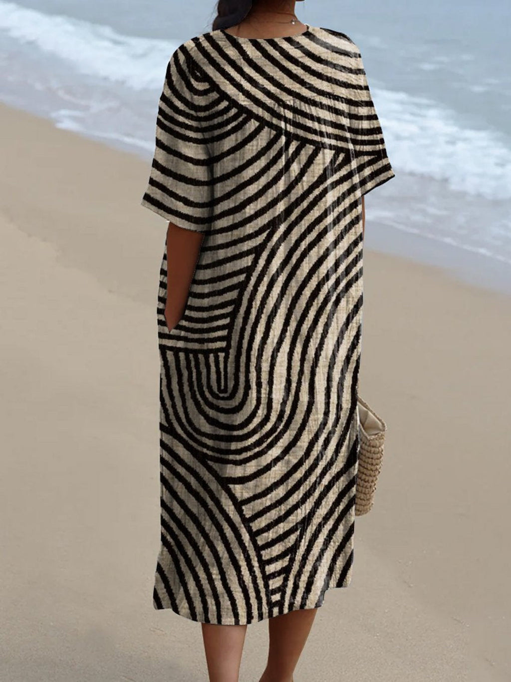 Jinte - Graphic Dress