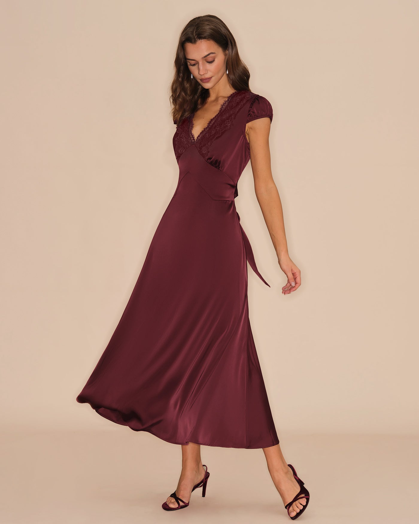 Wine Red Lace Maxi Dress with V-Neck